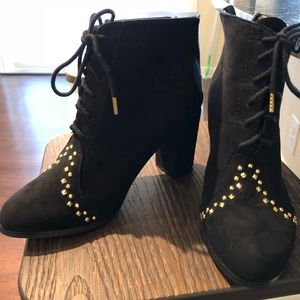 Black lace up bootie